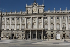 M033-Inner-courtyard-of-Palacio-Real