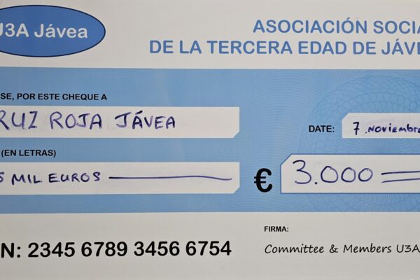 Thanks to your generosity, we have made a donation of €3,000 to Cruz Roja Jávea today