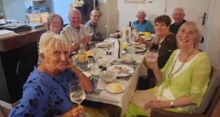 Good food, great company, and lots of dancing at the Club de Golf Jávea!