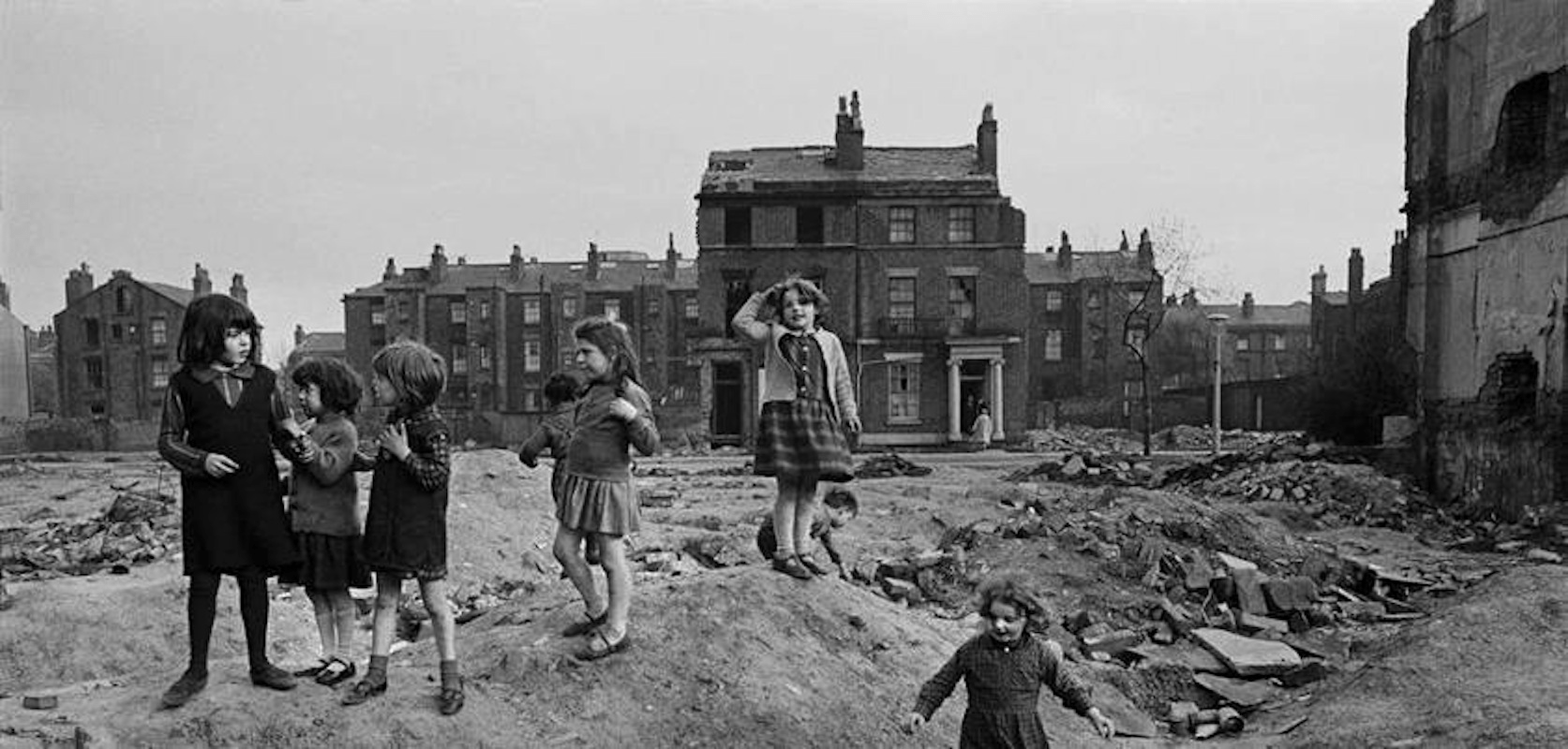 History Talks. 1946, by Mike Granville