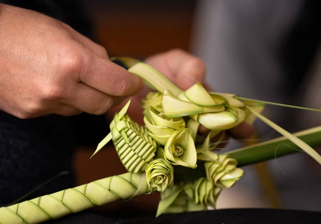 SC&C - White Palm Weaving Workshop