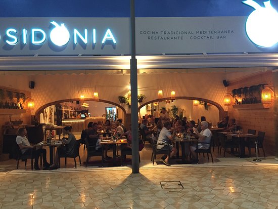Autumn Dine & Dance in Restaurante La Posidónia, Jávea Arenal